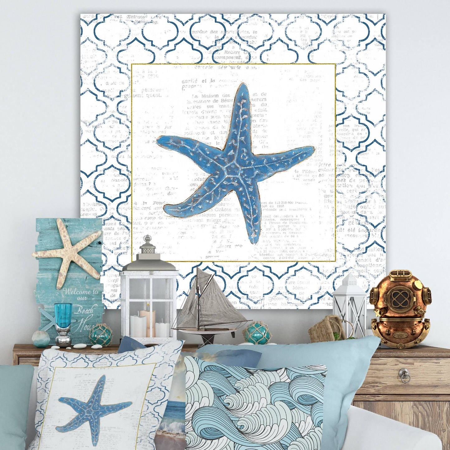 Designart Navy Starfish with Gold Canvas Wall Art - 30 in. Wide x 30 in. High