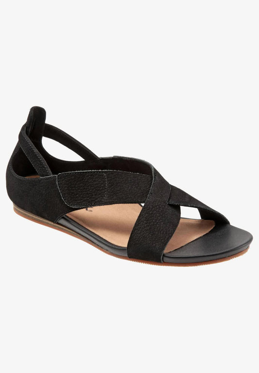 SoftWalk Camilla, Womens, Black Nubuck, Size: 5.5