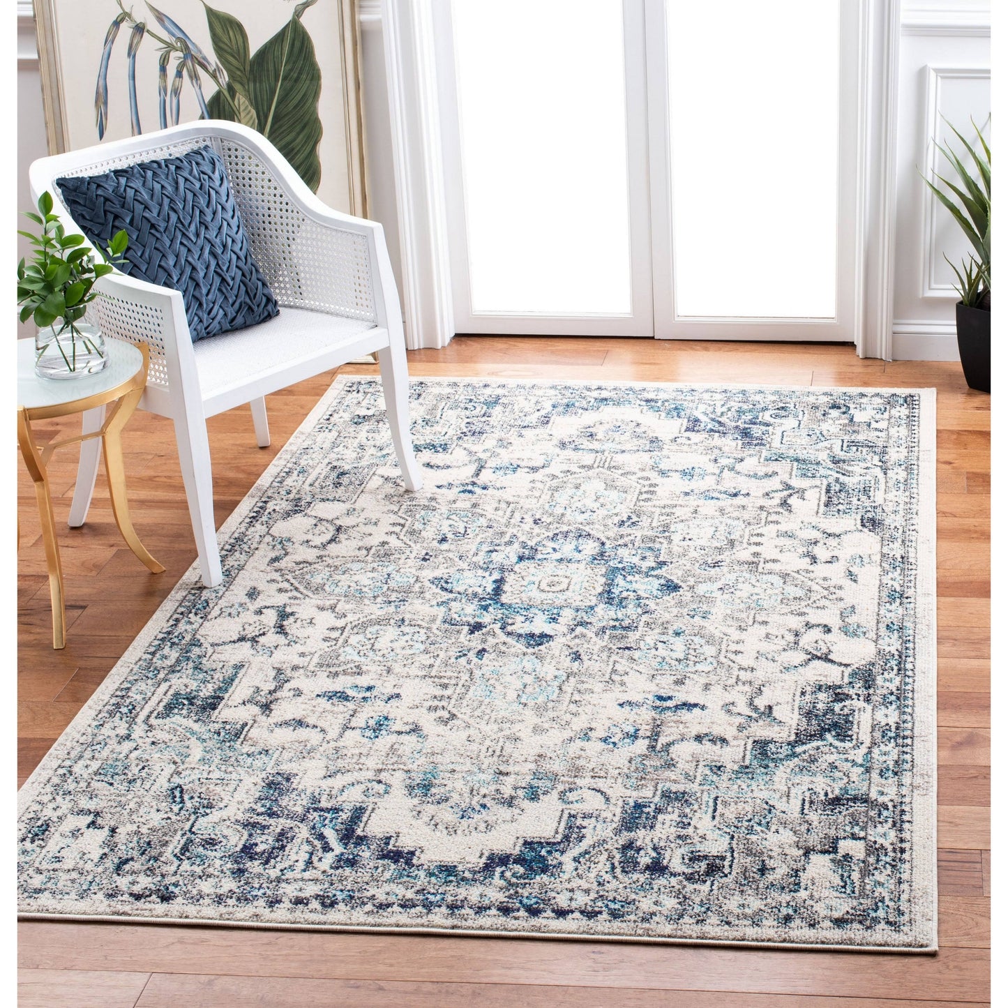 Safavieh Madison Diederike Boho Medallion Distressed Rug - 4 x 6 - Ivory/Grey