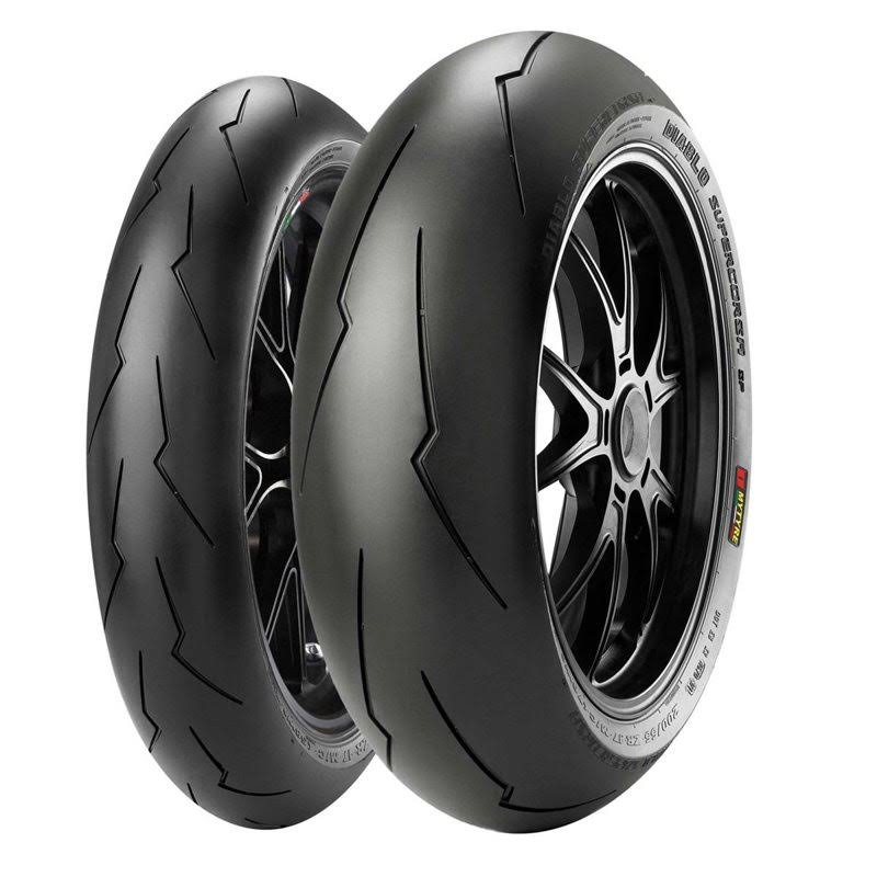 Pirelli Diablo Supercorsa SC V3 Motorcycle Tyre - 120/70 ZR 17 58W TL SC1 Front